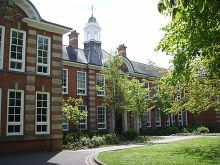 英國南安普頓大學簡介 盾徽校訓校區等詳解
