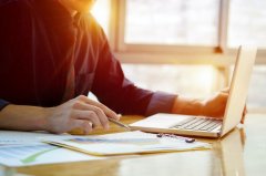 英國大學的博士該如何申請？學制是幾年？錄取要求是怎樣的？